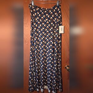 NWT LulaRoe Blue W Cream Skirt Xl